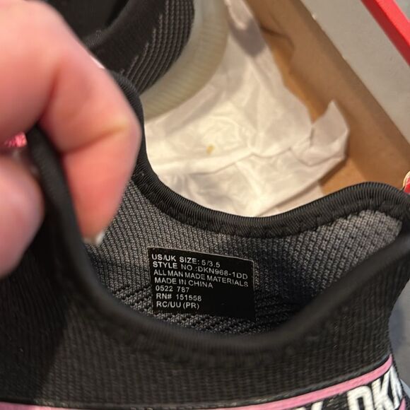 Slip on London stretchy knit sneakers - Picture 11 of 11